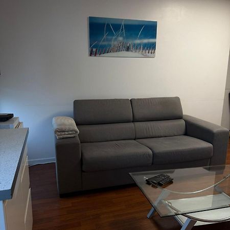 Spacieux Appartement De Charme, Pres De Paris Mantes-la-Jolie Exterior foto